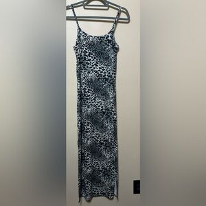 leopard print dress w/ leg cut out M